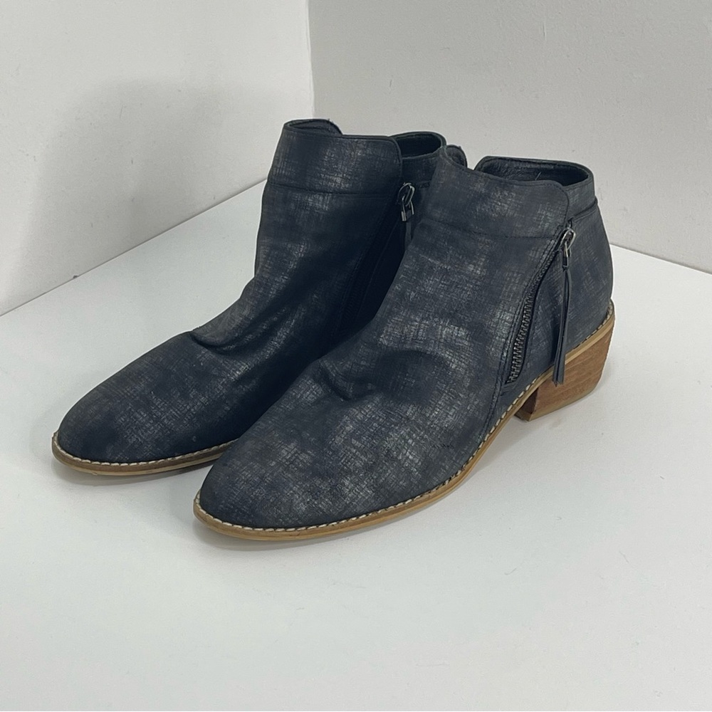 Boutique by Corkys Boots Ankle Booties
